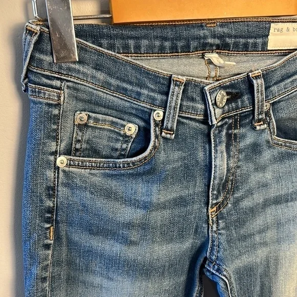 rag & bone Straight Leg Medium Blue Wash Colour: Elgin Women's 24 Raw Hem - Picture 2 of 15